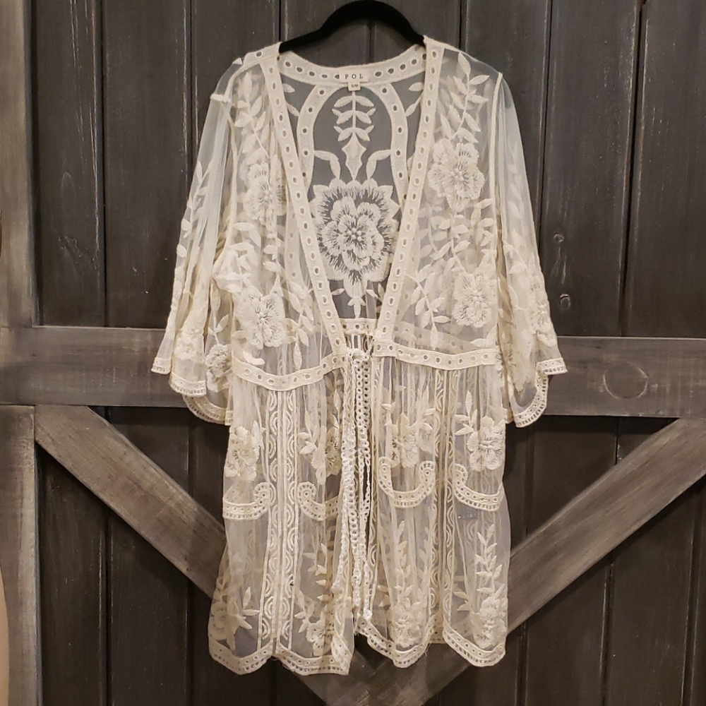 Tunic lace top